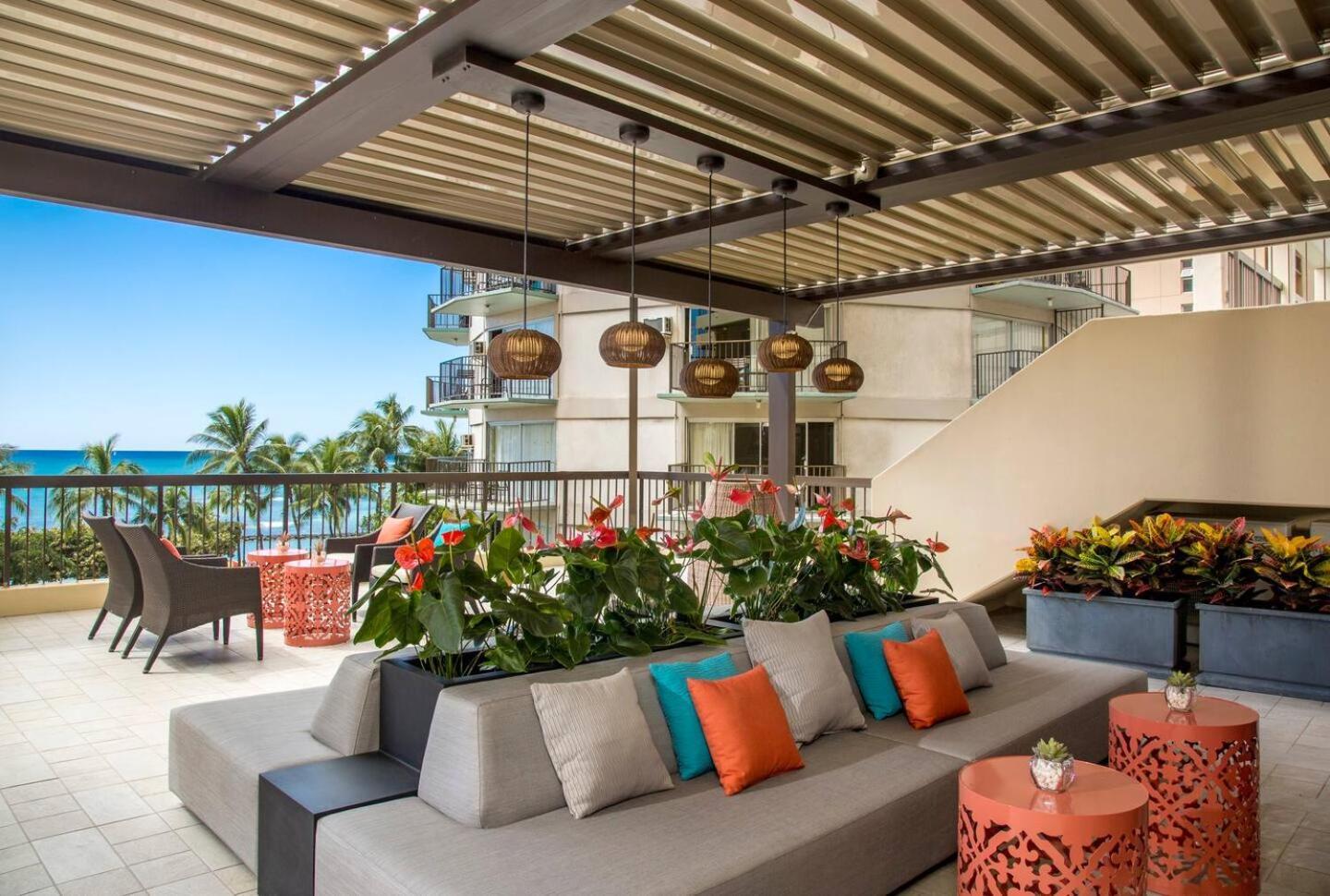 Luxury Oceanfront 2 Bedroom Apartment At Waikiki Beach Tower Honolulu Exteriér fotografie