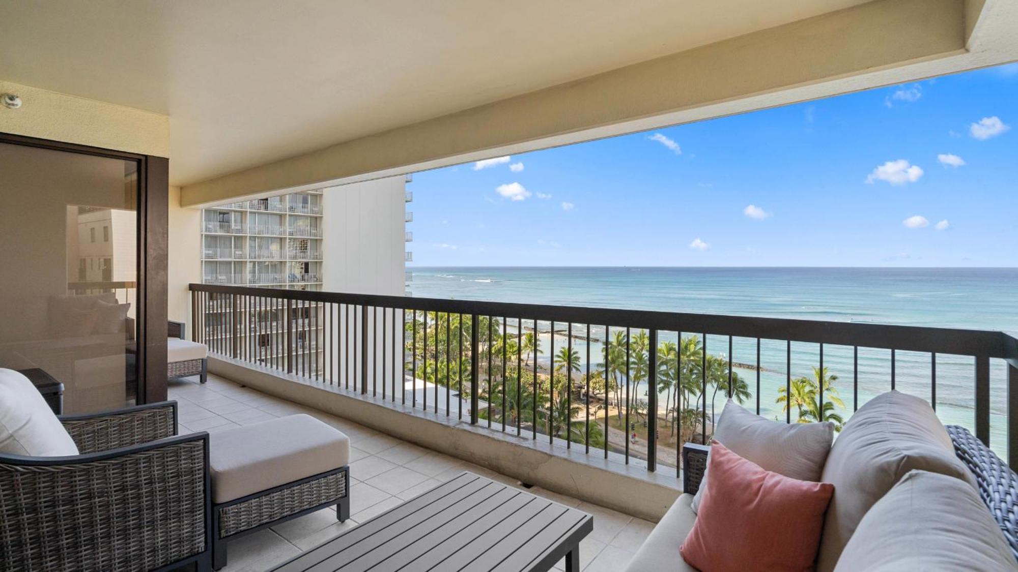 Luxury Oceanfront 2 Bedroom Apartment At Waikiki Beach Tower Honolulu Exteriér fotografie
