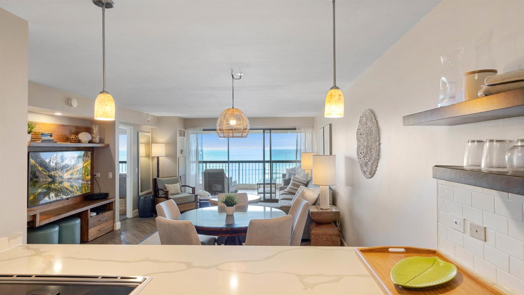 Luxury Oceanfront 2 Bedroom Apartment At Waikiki Beach Tower Honolulu Exteriér fotografie