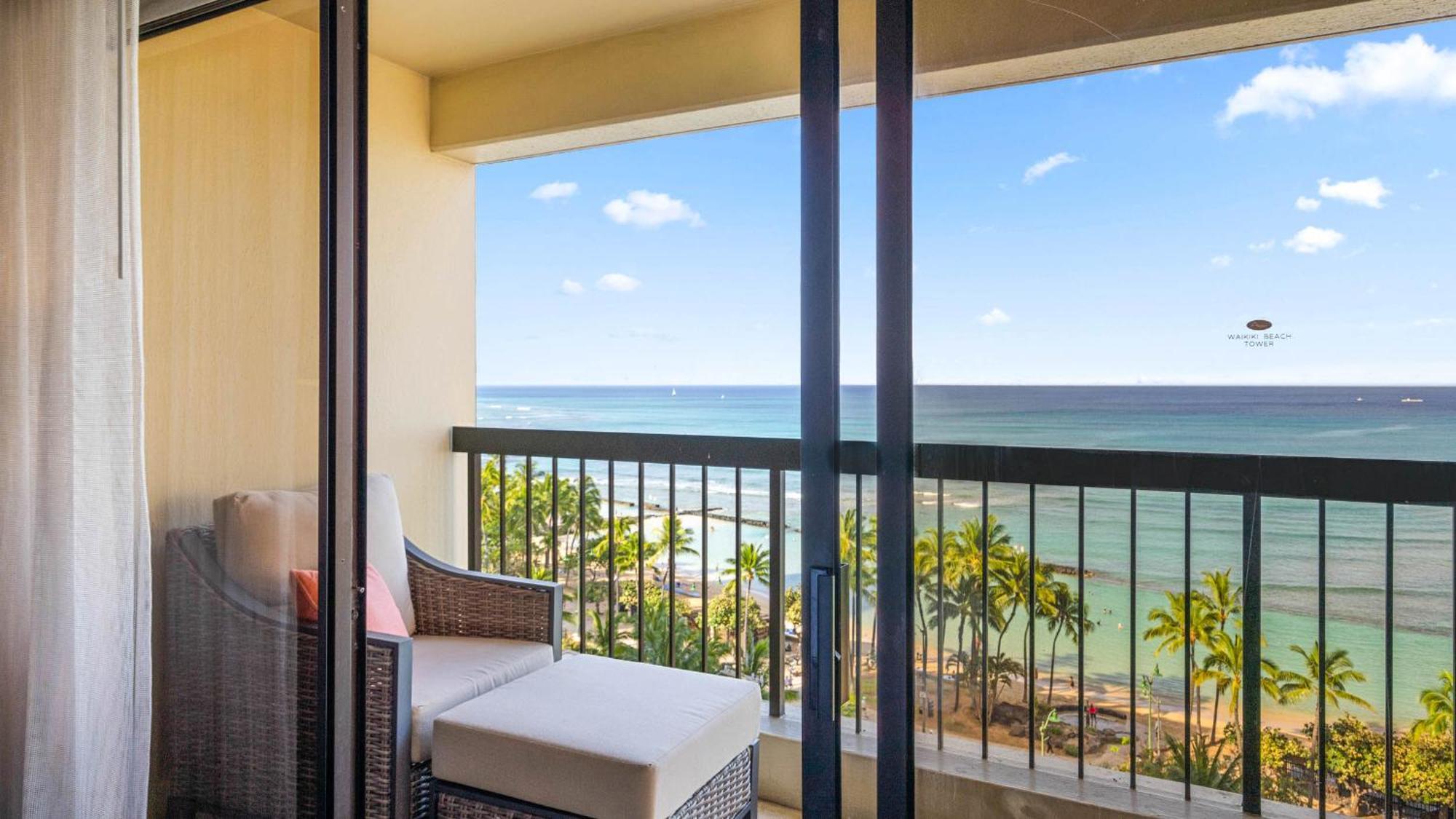 Luxury Oceanfront 2 Bedroom Apartment At Waikiki Beach Tower Honolulu Exteriér fotografie
